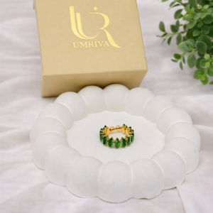 Green Stone Line Band Ring