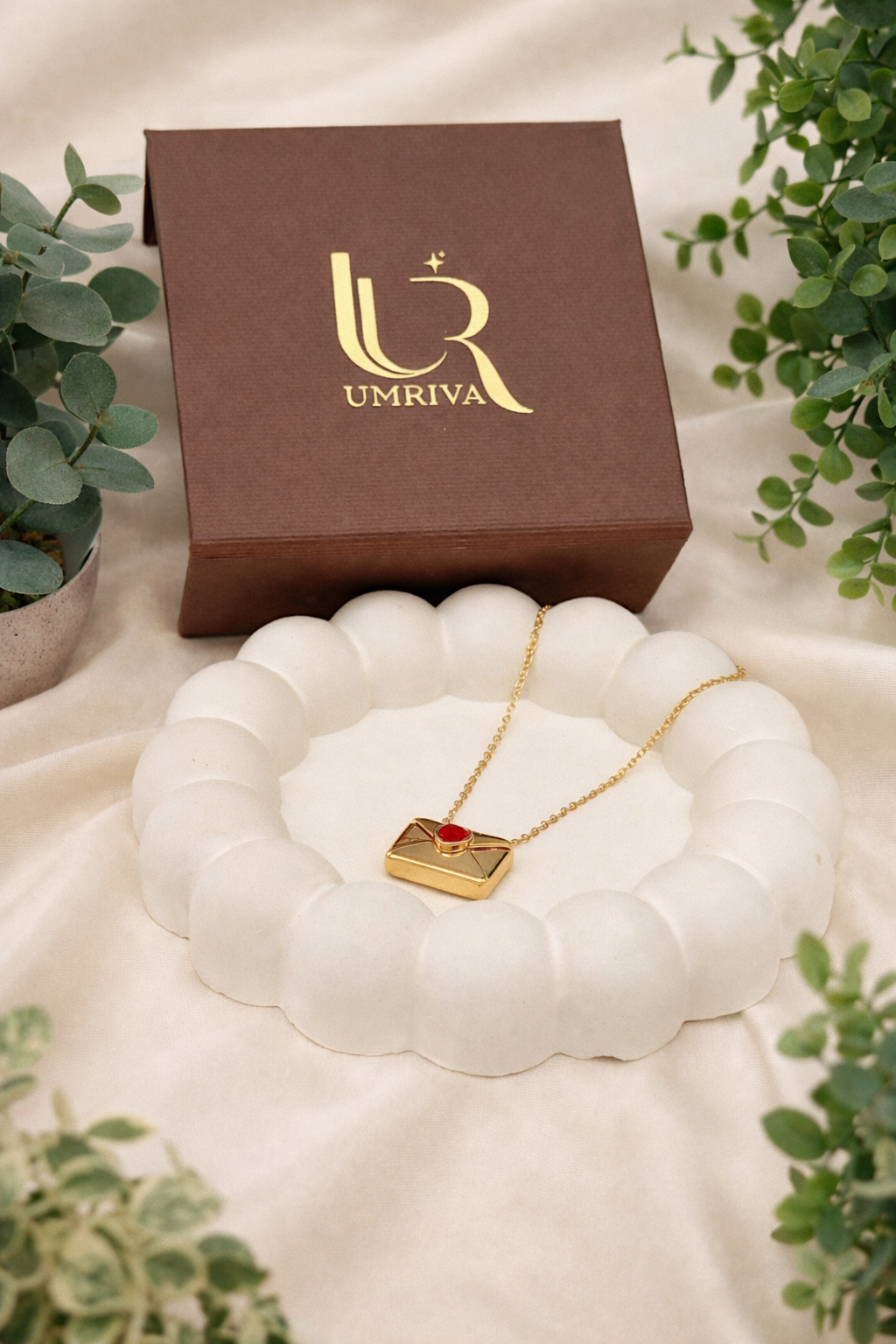Love Letter Sealed Necklace
