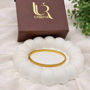 Minimal Stone Bracelet