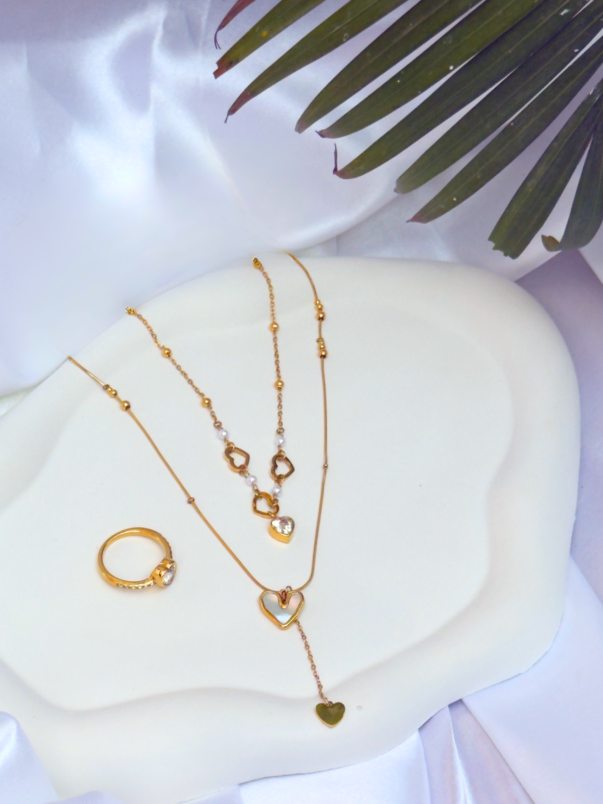 Everyday Romance - Image 2