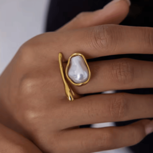 Pearl Contour Ring