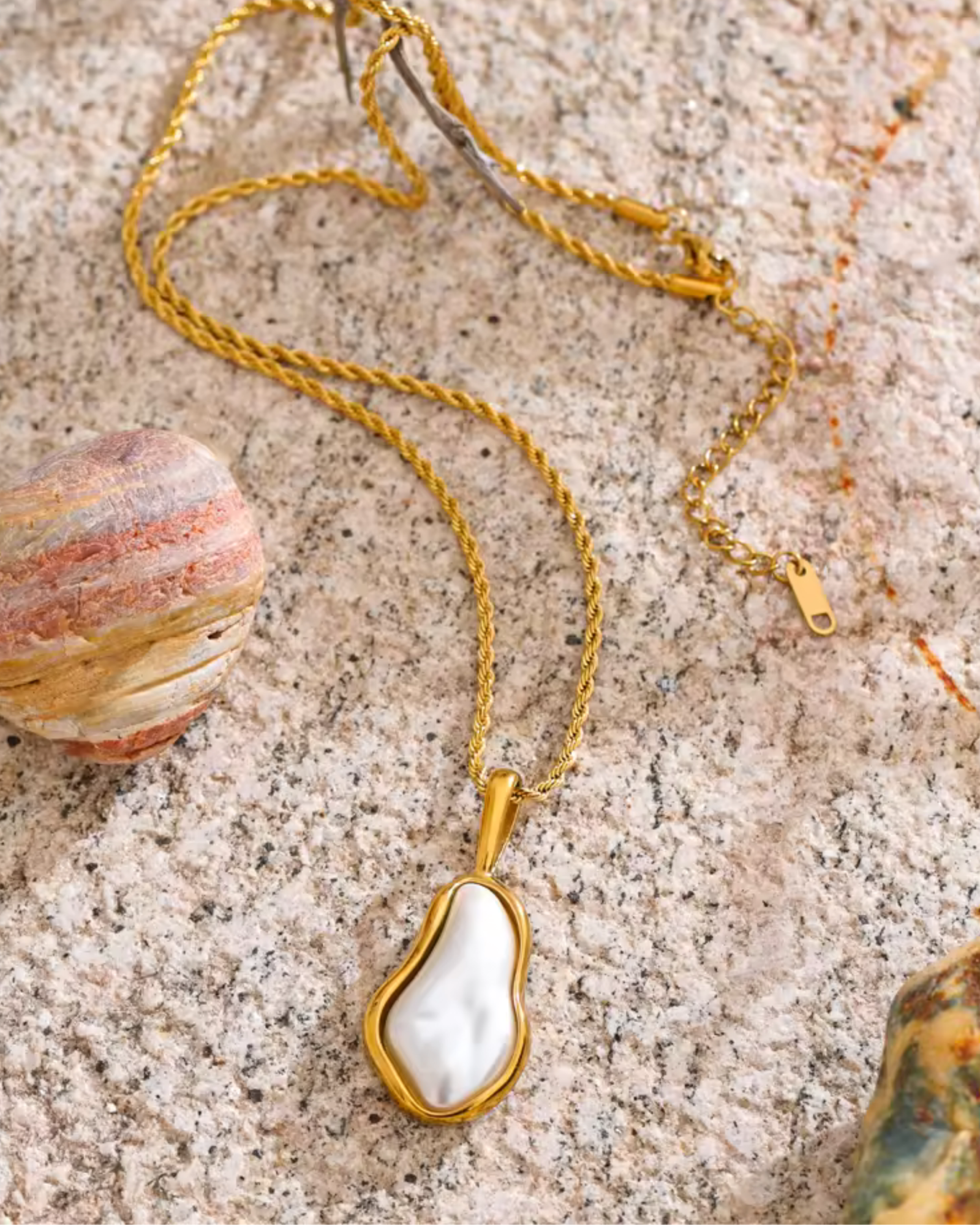 Molten Pearl Pendant - Image 4