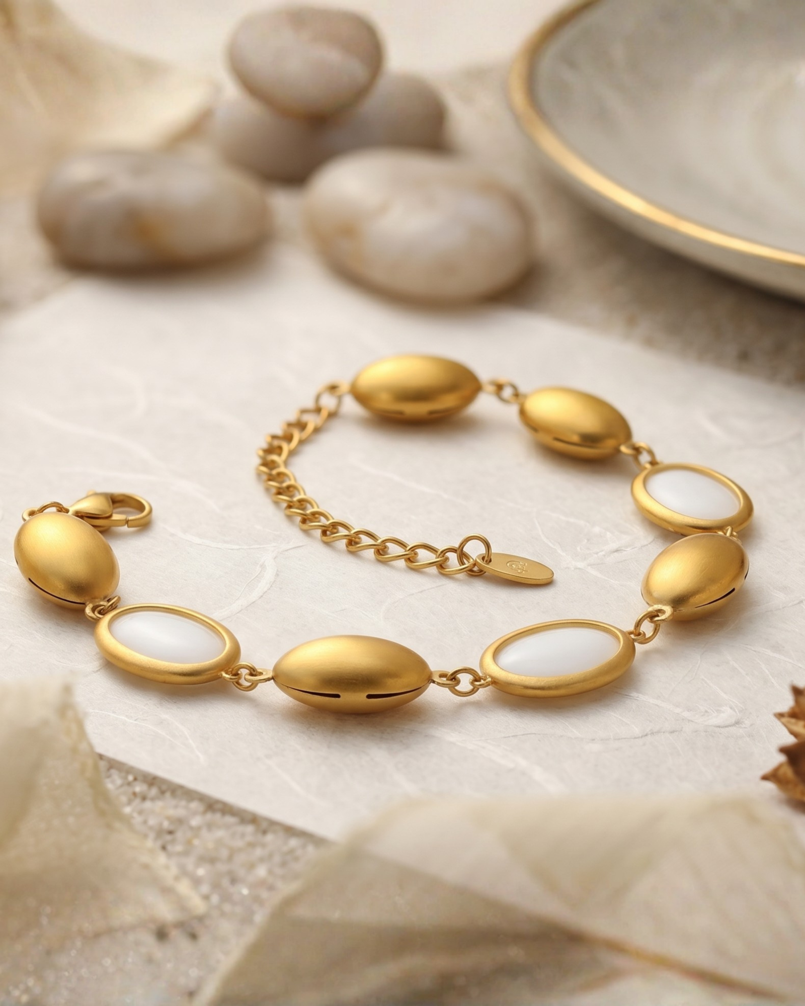 Oval Crystal Link Bracelet - Image 3