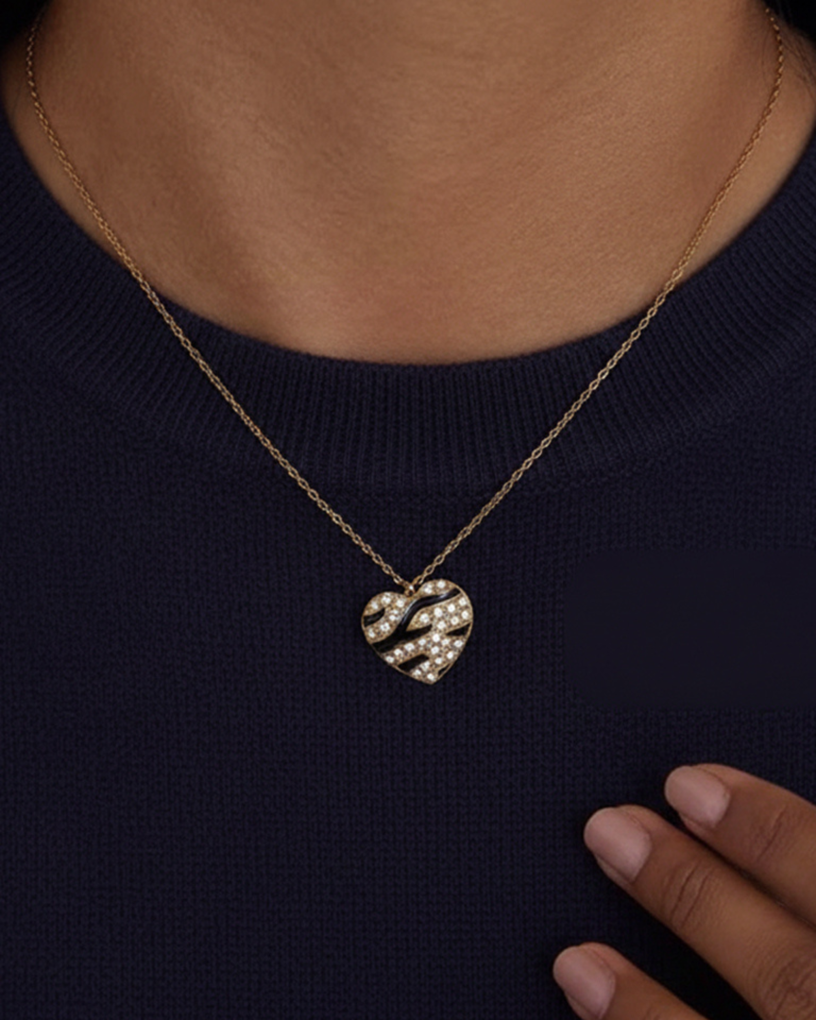 Zebra Pave Heart Pendant - Image 4