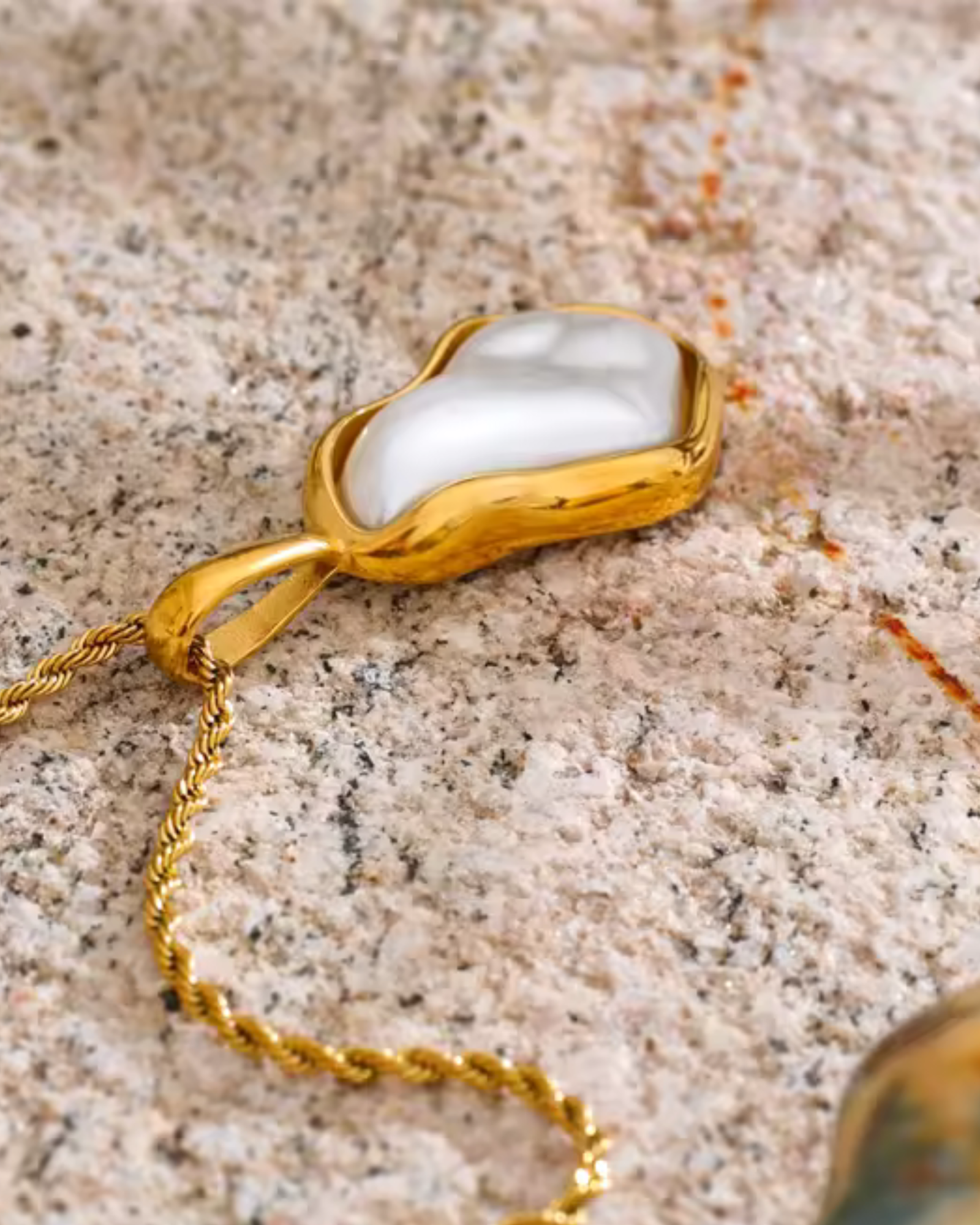 Molten Pearl Pendant - Image 3
