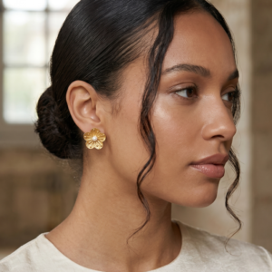 Flora Pearl Earrings