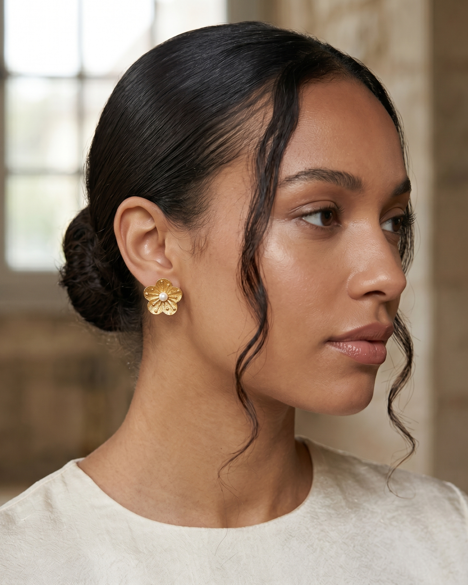 Flora Pearl Earrings